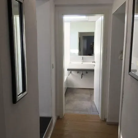 Apartment 3-zimmer Bahnhofsnaehe