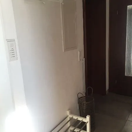 3-zimmer Bahnhofsnaehe Appartement